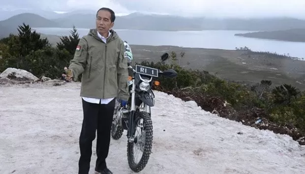 Jokowi, Genggam Luar Jawa