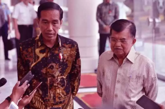 Jokowi Terancam Musuh dalam Selimut?