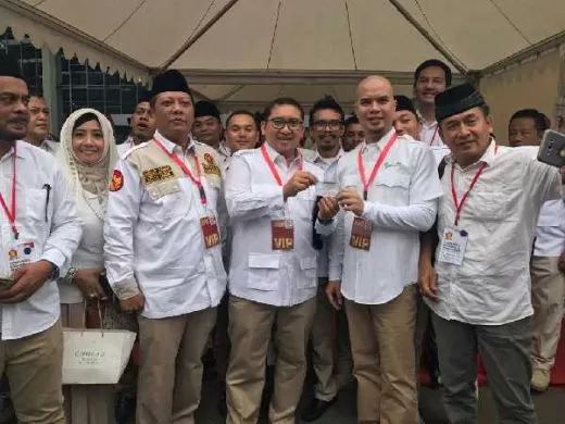 Gaji Perangkat Desa, Gerindra Sirik