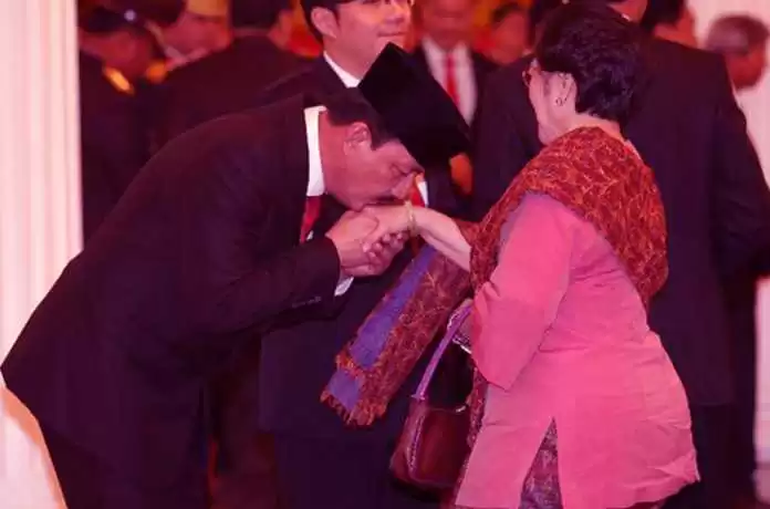 Intelijen, Prabowo Tembak “Peluru” Jokowi