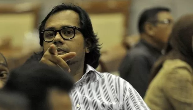 Haris Azhar Tanya Survei Polisi