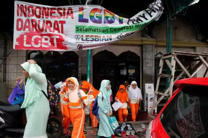 Faizal Serang LGBT, Jokowi Rugi?