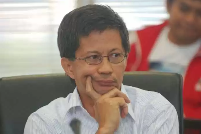 Rocky Gerung, mantan dosen Departemen Filsafat Universitas Indonesia yang dituduh menghina KH. Agus Salim (foto: Republika) Rocky Gerung singgung satire KH Agus Salim