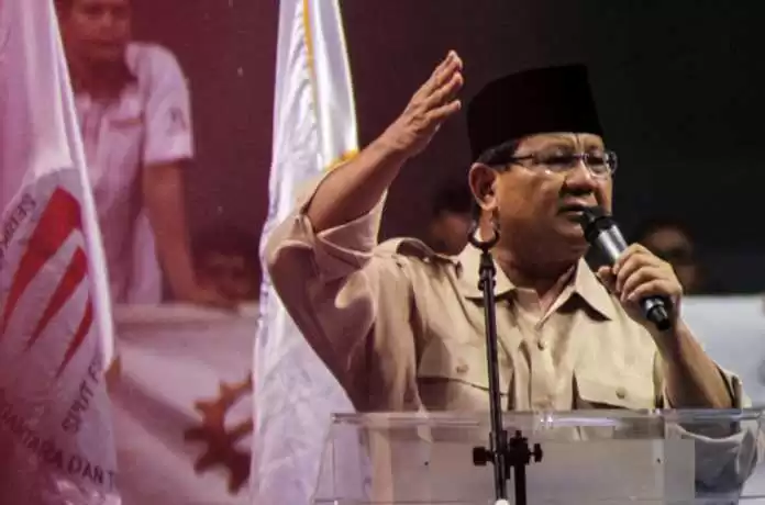 Prabowo: Presiden Kok Etok-etok!