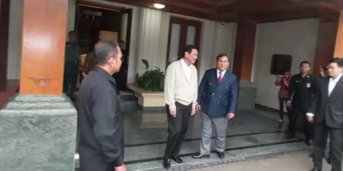 Luhut Binsar Panjaitan Bertemu Prabowo Subianto