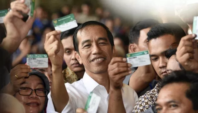 Jokowi Tidak Serius Lawan Rokok?