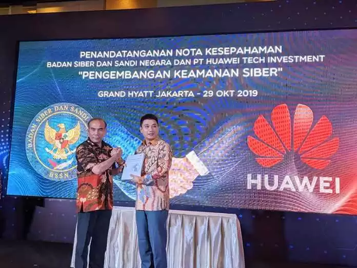 Dituduh Spionase, Indonesia Terima Huawei?