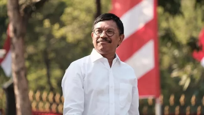 Johnny G. Plate Akan Batasi Akses Internet