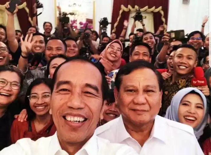 pilih Jokowi bonus Prabowo