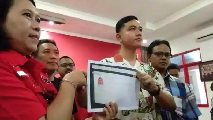 Gibran Independen, Jokowi Bebas ‘Ancaman’?