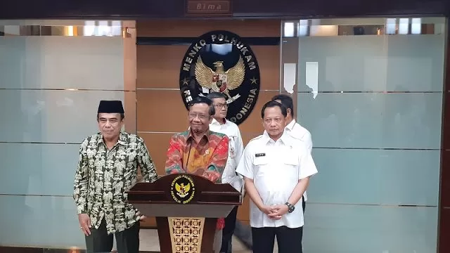 Menguak Hubungan Mahfud, FPI dan NU