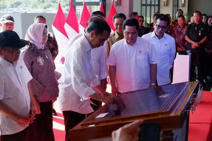 Presiden Jokowi Resmikan Kawasan Labuan Bajo Marina