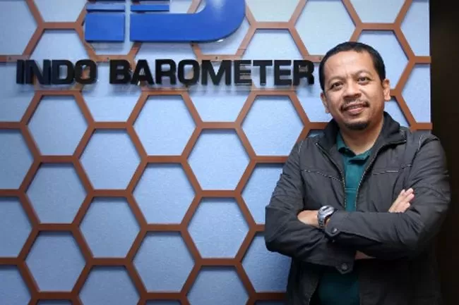 Menebak Indo Barometer Survei Jokowi
