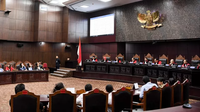 Jabatan Wamen Dibawa ke MK