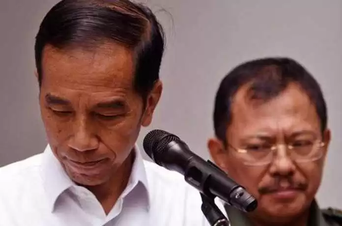 Komunikasi publik Presiden Jokowi dan Menkes Terawan dinilai kurang baik dalam menangani Corona