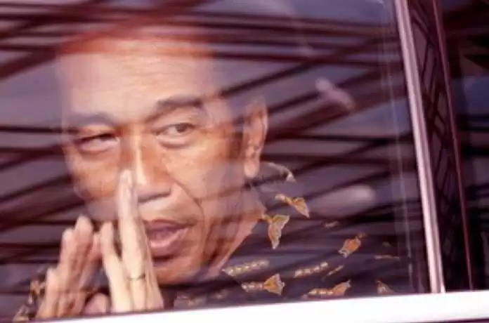Jokowi Menuju the Fallen President?