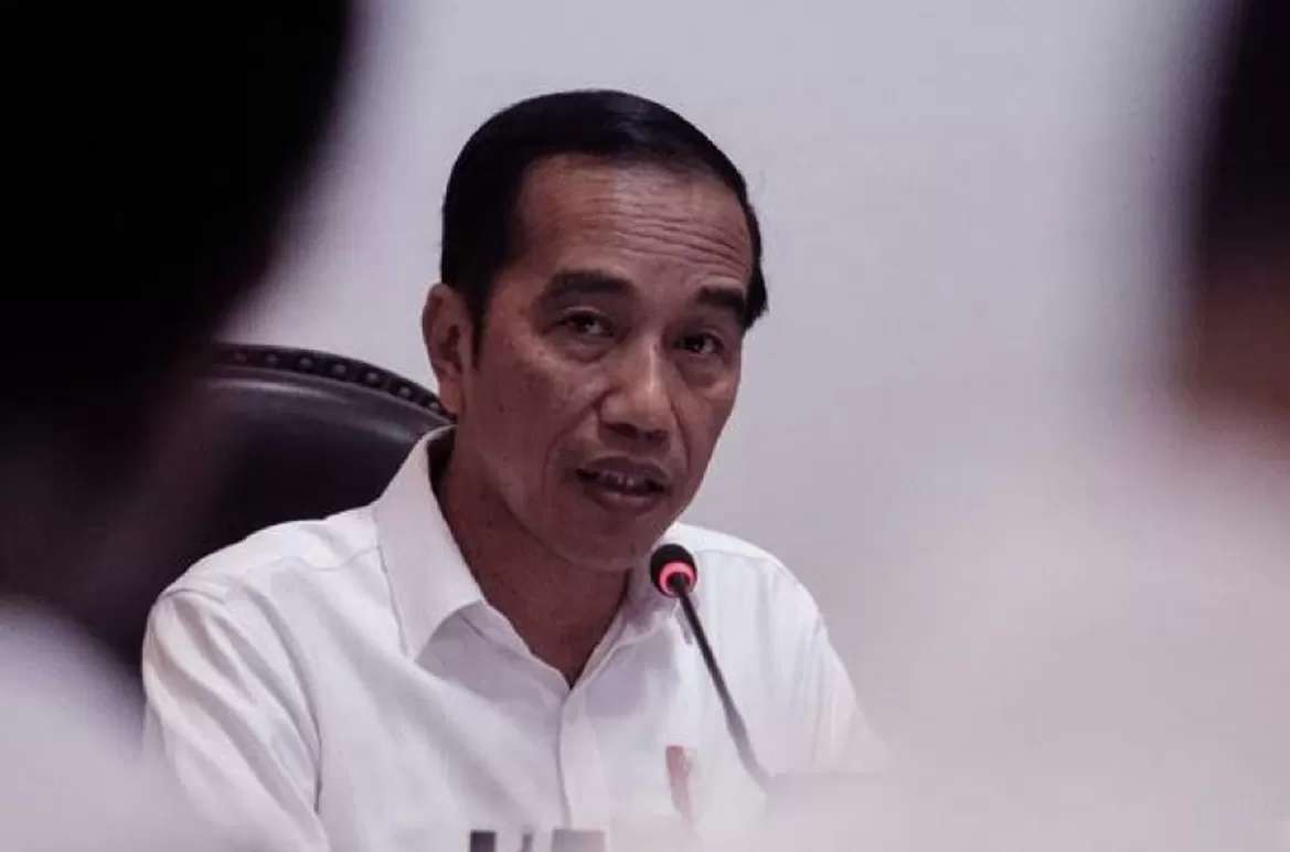 Jokowi Waspadai Penumpang Gelap Covid-19?