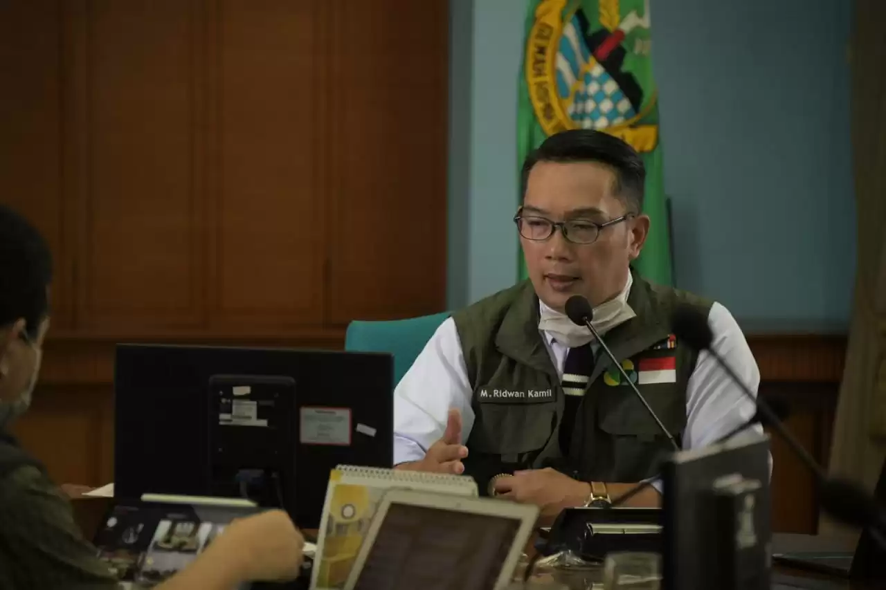 Sengkarut di Balik Bansos Corona