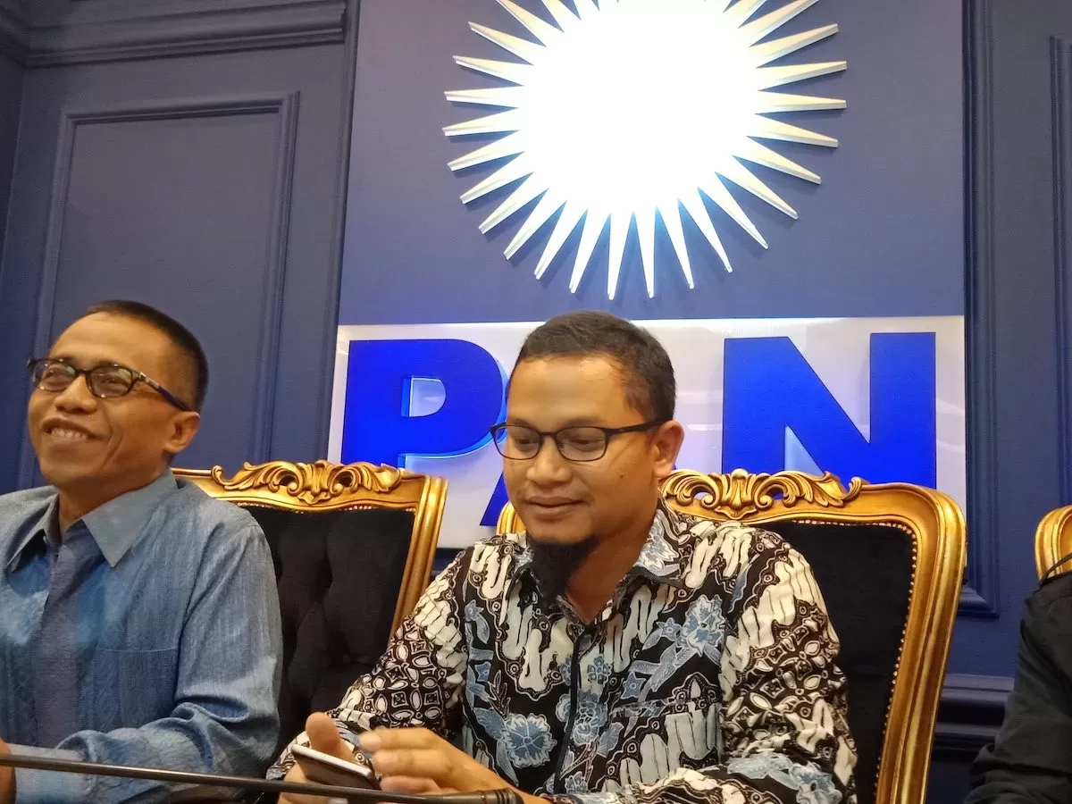 Hanafi Rais Tersingkirnya Putra Mahkota