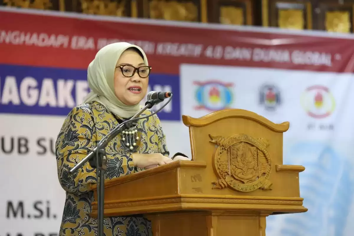 Mencari PKB di Tengah Kisruh THR