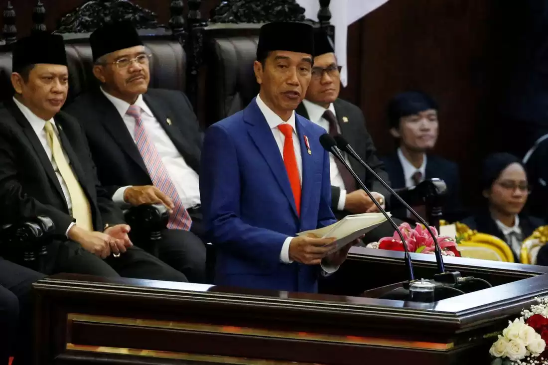 Presiden Joko Widodo menyampaikan pidato di depan anggota DPR/MPR menjelang Hari Kemerdekaan pada Agustus silam.