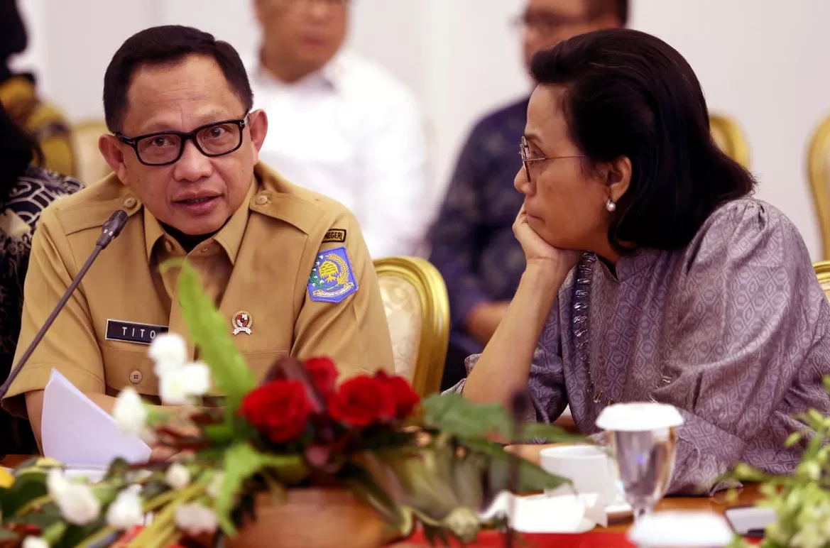 Mungkinkah Mendagri Tito Langgar Undang-Undang?
