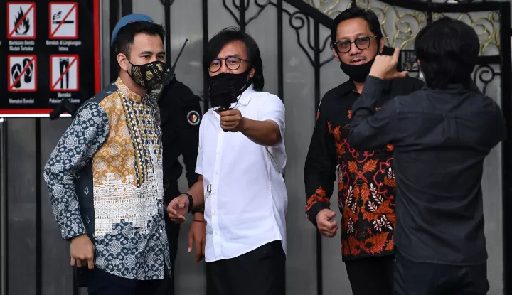 Raffi Ahmad, Ari Lasso, dan Andre Taulany ketika diundang ke Istana