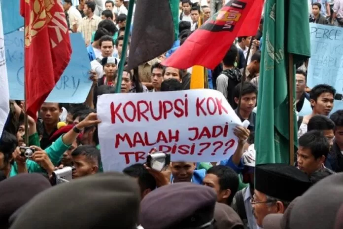 1642482013_demo-anti-korupsi