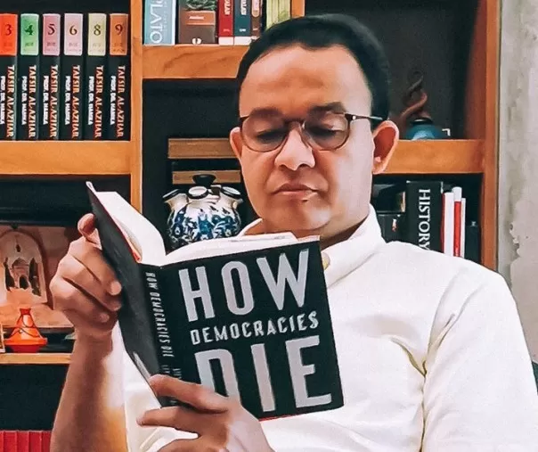 Cerdik, Anies Kritik Pemerintah Otoriter?