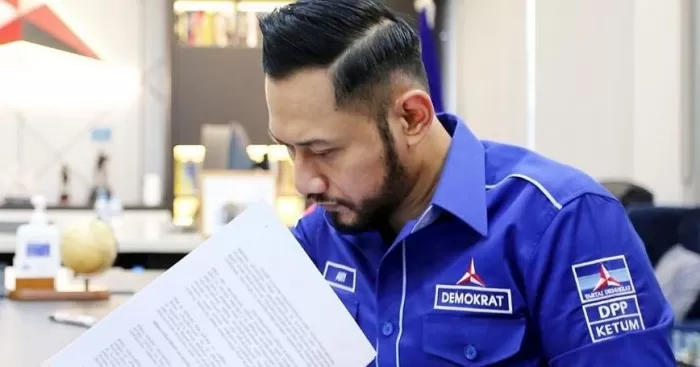Operasi Intelijen di Balik Kudeta Demokrat