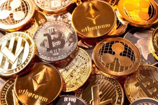 Cryptocurrency, Meroket Lalu Terbenam?
