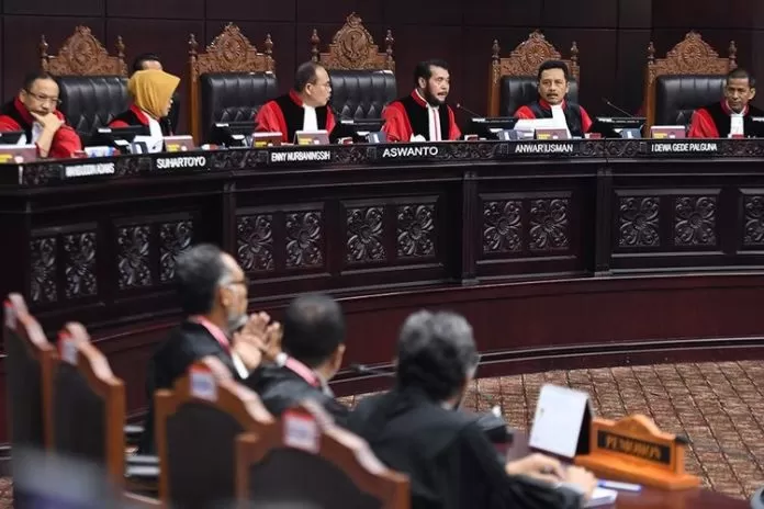 Dissenting Opinion MK Melahirkan Ambiguitas?