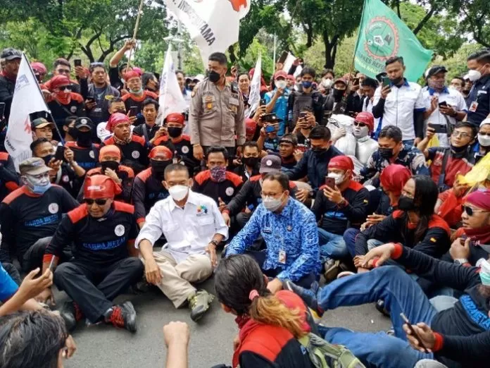 Dissenting Opinion MK Melahirkan Ambiguitas?