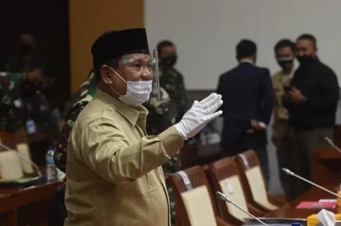Di Balik Prabowo Membisu