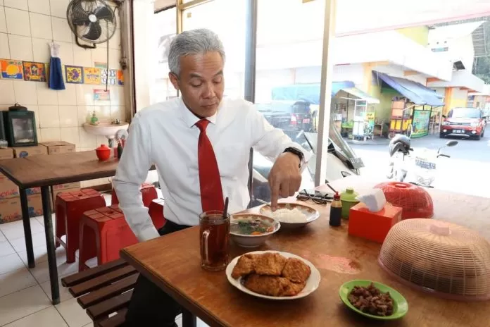 Ganjar Jadi Anak Kos