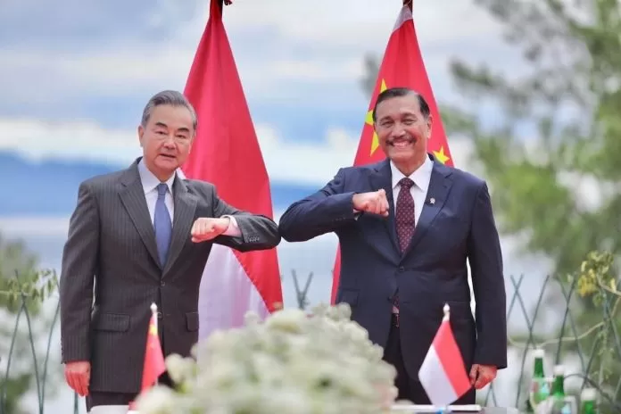 Luhut Anak Manja Tiongkok