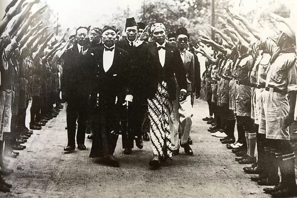 Mencari Jejak Nazi di Indonesia