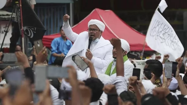 Oposisi, Habib Rizieq, dan Perangkap Ideologi?
