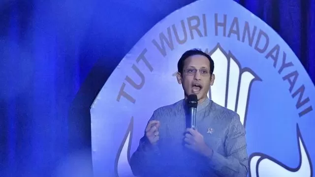 Polemik Hijab, Mendikbud Nadiem Salah Kaprah ?