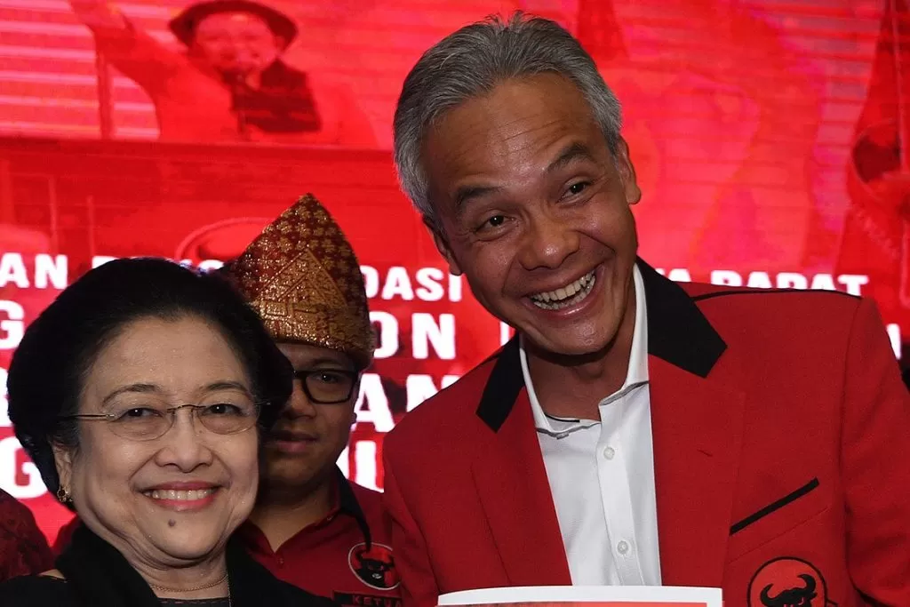 Sebuah Kisah Celeng dan Banteng