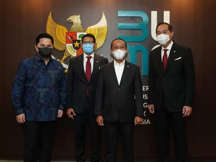 Tiga Sahabat Incar Kursi Jokowi
