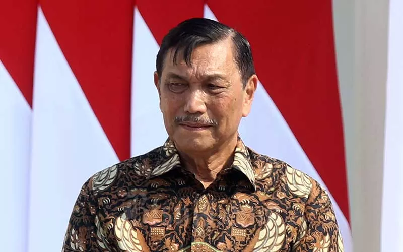 Luhut yang Tak Tersentuh