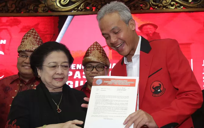 Megawati Takut Pecat Ganjar?
