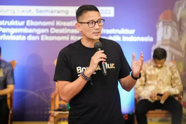 Sandi Didesak Tinggalkan Prabowo?