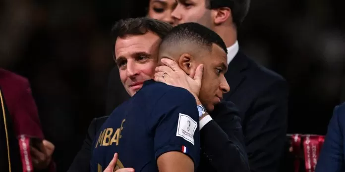 macron mbappe