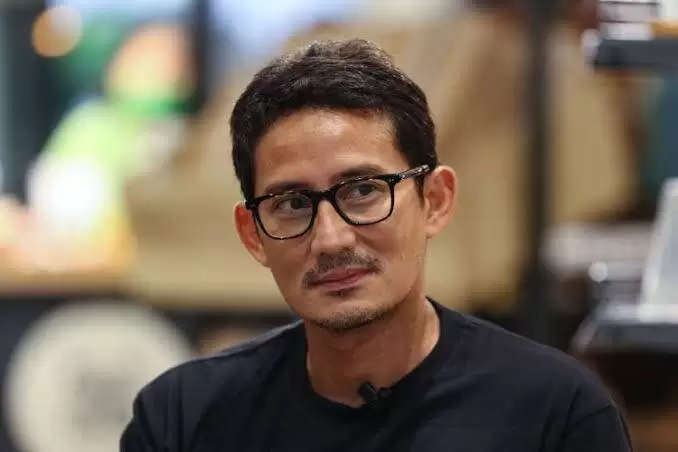 Sandi Sedang Gelisah?