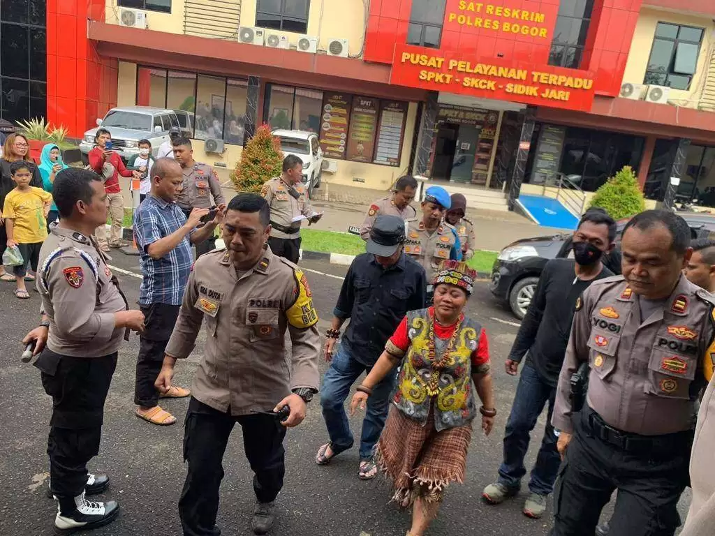 Ida Dayak "Ungguli" Sistem Kesehatan Nasional?