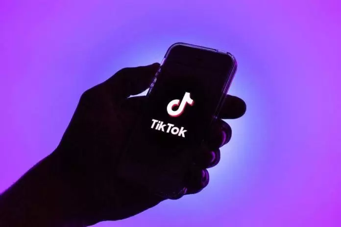 TikTok, Alat Revolusi Masyarakat?