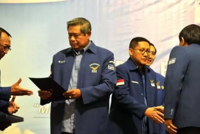 Sulit Membayangkan SBY-Anas Minta Maaf