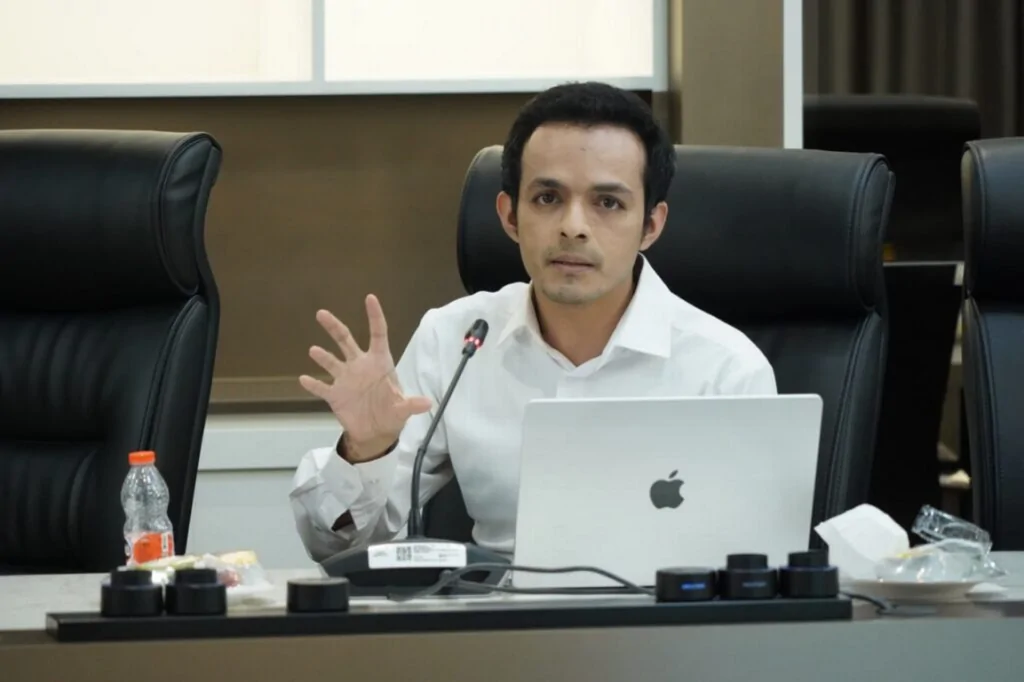 gamal albinsaid